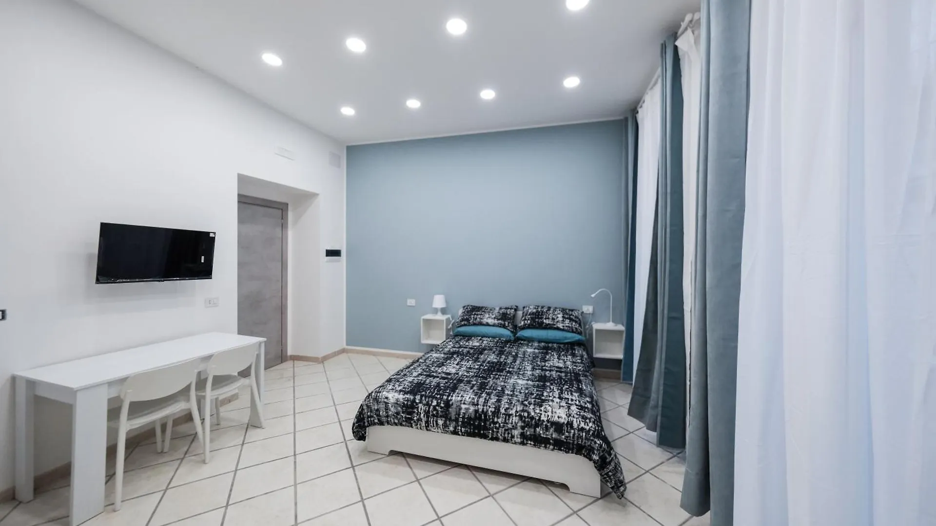 Casa De Deo Apartment Naples 0*,  Italy