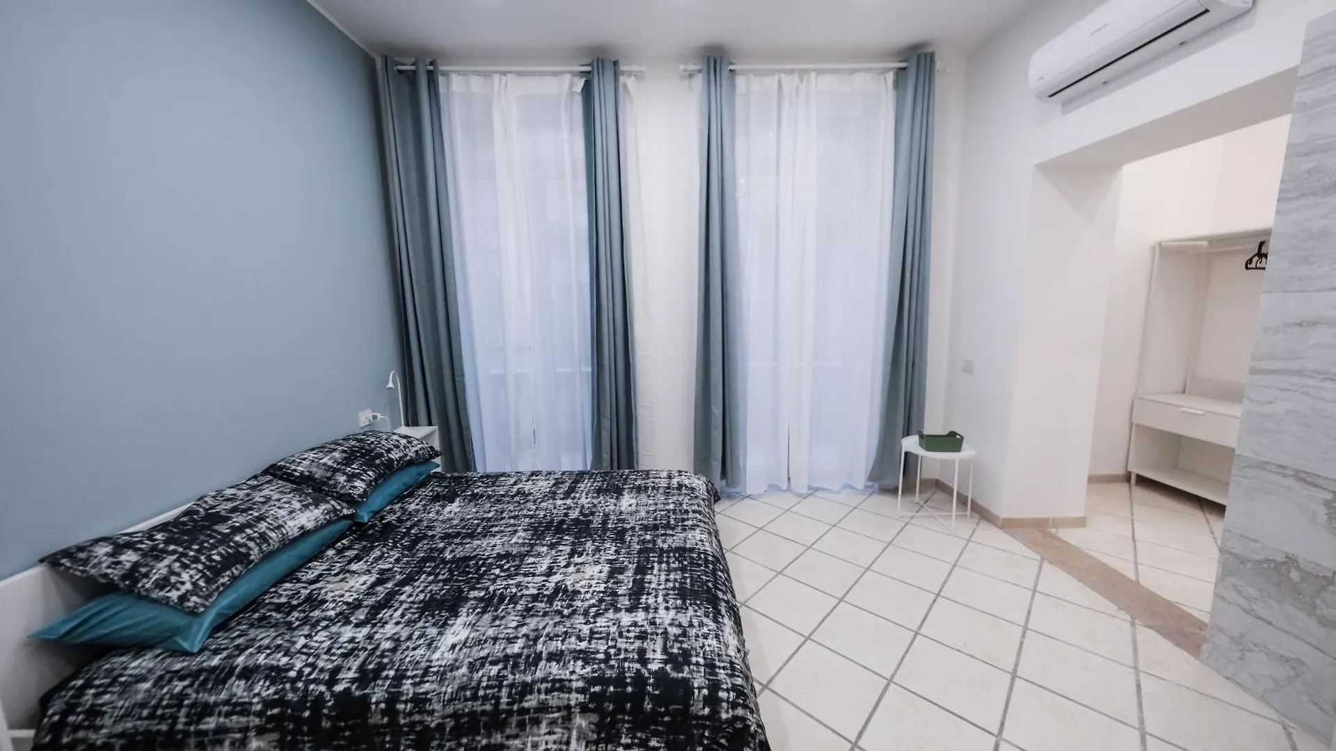 Casa De Deo Apartment Naples Italy